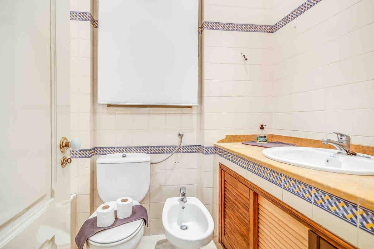 Spacious Apartment Alameda Lissabon Buitenkant foto